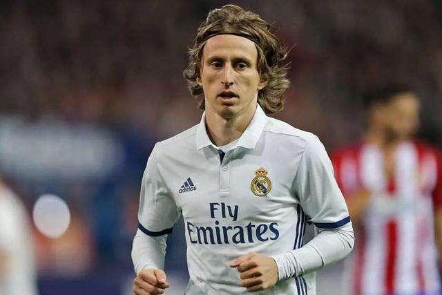 凌晨1点世界杯抽签，亚洲8队参与！酝酿死亡之组：阿根廷日本挪威