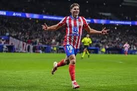 朱辰杰预计康复需6至8周 国足3月世预赛选人需谨慎