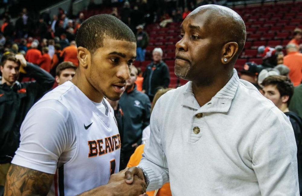 甲球队在球 甲球队在球